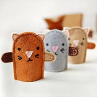 Kitten Finger Puppets Felt Craft Kit – Brooklyn Haberdashery