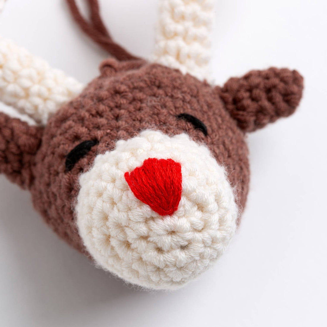 Reindeer & Star Ornaments Crochet Kit