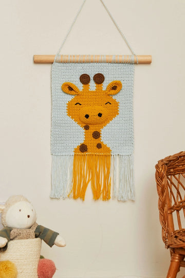 Giraffe Crochet Wall Hanging Kit
