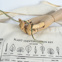 Plant Foraging Tote Embroidery Kit