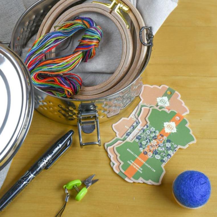 Tiffin Embroidery Essentials Kit