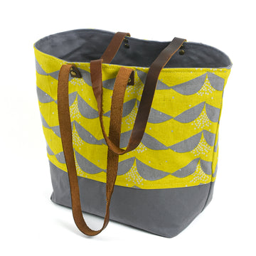 Tarja Tote, Yellow wave