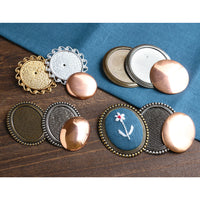 Round Frame Pin/Brooch