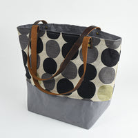 Tarja Tote, Black Dots