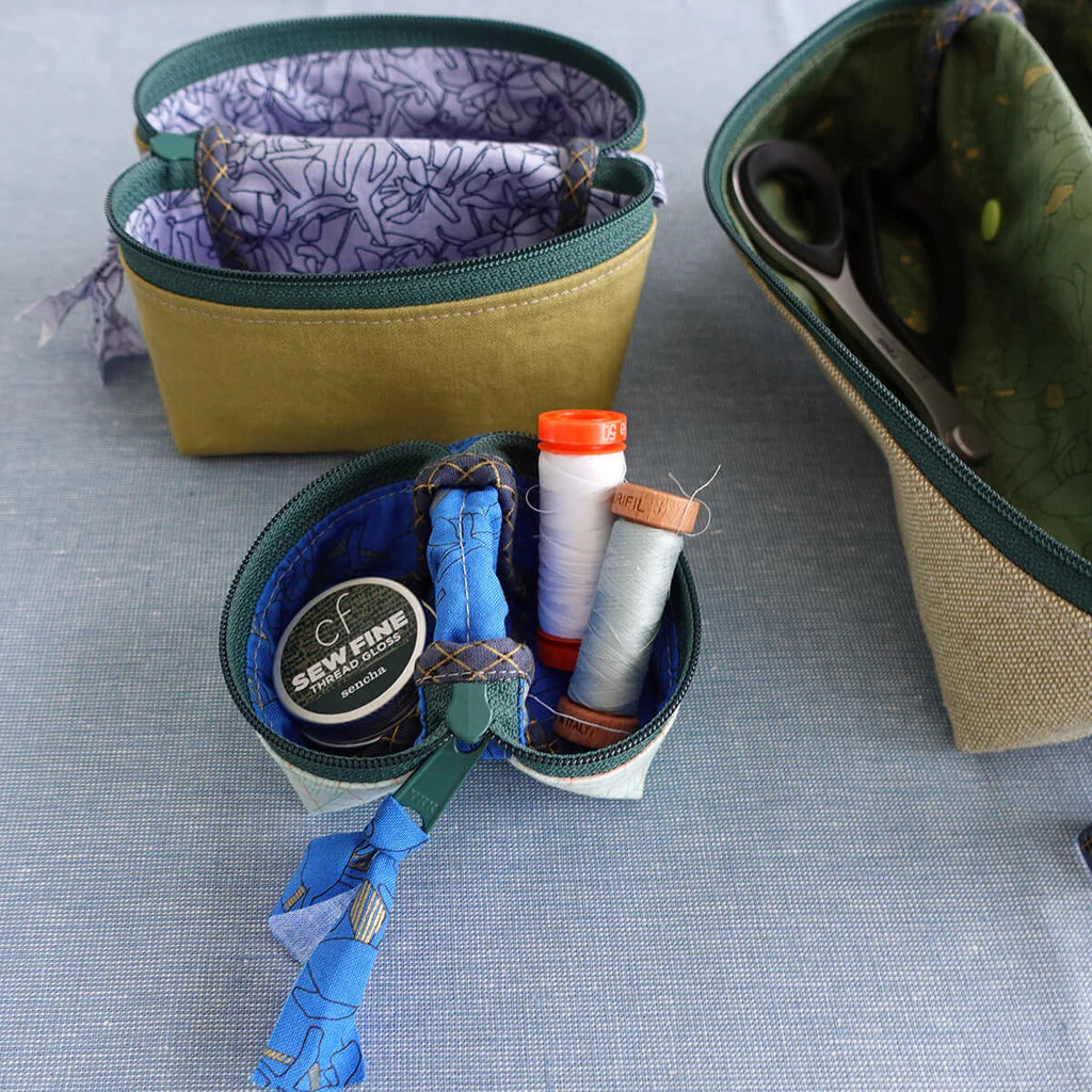 Split Pouch Pattern by Carolyn Friedlander