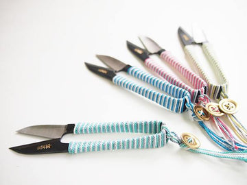 Silk Braid Snips