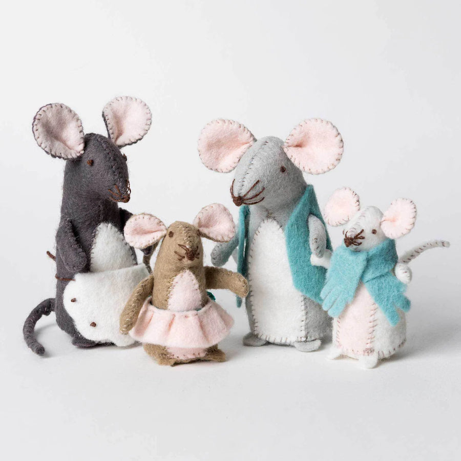 Mouse Family Felt craft kit - Daphne's Diary