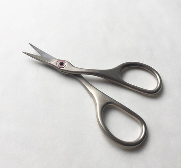 Fine Scissors with Gold Lacquer, Vermilion – Brooklyn Haberdashery